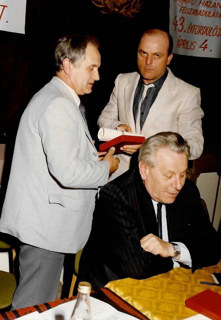 KIOSZ vezeto 3